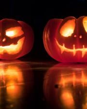 Jogos de Beber com Filme de Terror: 25 Regras para Filmes de Halloween