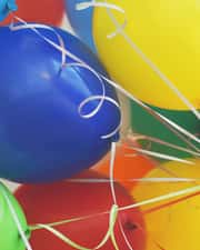 Ballon schlagen: Trinkspiel Regeln und Anleitung