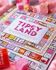 Tipsy Land Bordspel: Hoe te Spelen, Regels & Variaties