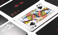 Лучшее руководство по игре "Конные бега" с выпивкой