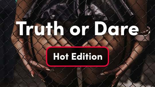 Truth or Dare: Interactive Questions Game for Adults (18+ Hot & Naughty Edition)