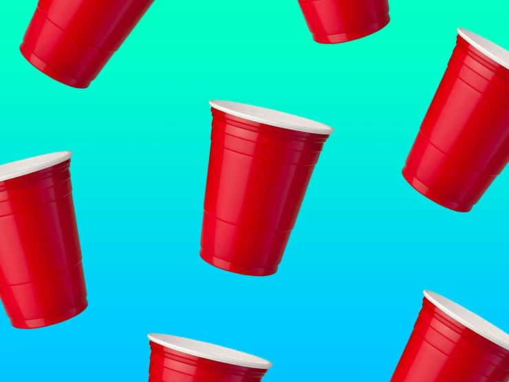 Picie gry Flip Cup: zasady i przewodniki