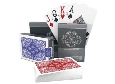 Karten mit mit rotem und schwarzen Rücken